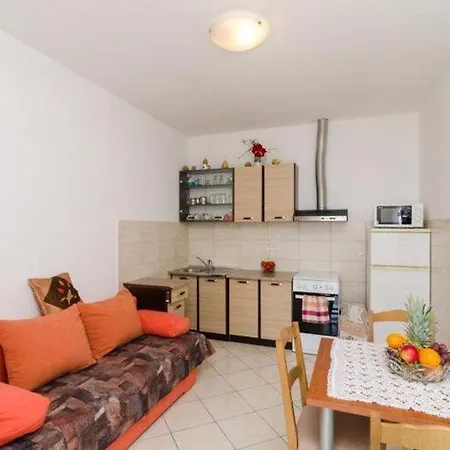 Apartment Mamma Mia - Comfort One Bedroom With Terrace