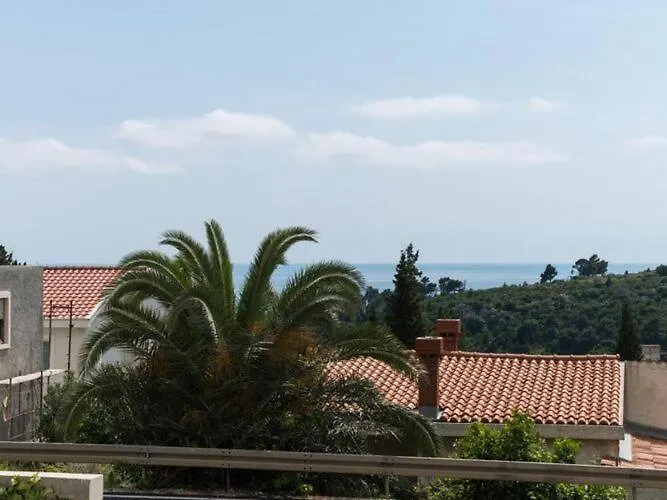 Apartment Mamma Mia - Comfort One Bedroom With Terrace Mlini